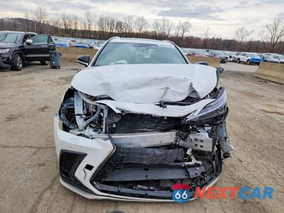 Piąte zdjęcie samochodu w środku: 2025 LEXUS NX 350 F SPORT HANDLING VIN:2T2KGCEZ2SC072710 - miniatura
