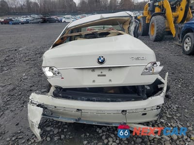 Zdjęcie 6 z 11 samochodu: 2007 BMW 750 I VIN:WBAHL83597DT09465 - miniatura