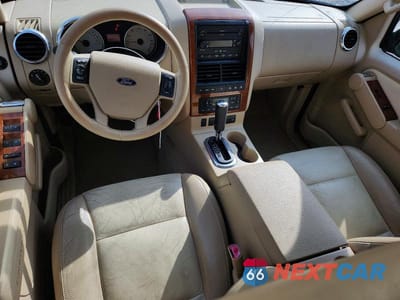 Zdjęcie 8 z 11 samochodu: 2006 FORD EXPLORER EDDIE BAUER VIN:1FMEU74E16UB65836 - miniatura