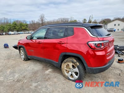 Drugie zdjęcie samochodu z przodu: 2019 JEEP COMPASS LATITUDE VIN:3C4NJDBB1KT742390 - miniatura