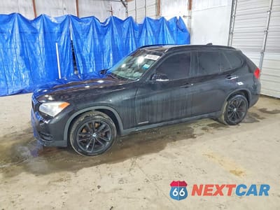 2015 BMW X1 XDRIVE28I WBAVL1C57FVY29229 - główne zdjęcie licytacji z USA - miniatura