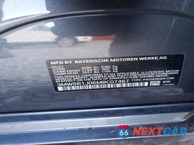 Zdjęcie 12 z 12 samochodu: 2021 BMW 330I VIN:3MW5R1J06M8C07467 - miniatura