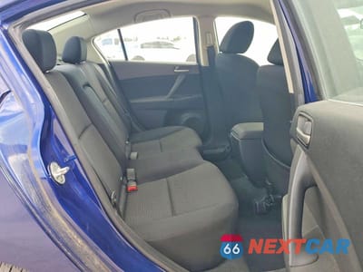 Zdjęcie 11 z 12 samochodu: 2013 MAZDA 3 I VIN:JM1BL1V72D1776156 - miniatura