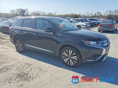 Czwarte zdjęcie samochodu z boku: 2019 MITSUBISHI OUTLANDER SE VIN:JA4AZ3A36KZ039348 - miniatura