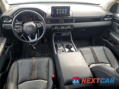 Zdjęcie 8 z 13 samochodu: 2025 HONDA PILOT EXL VIN:5FNYG2H45SB003529 - miniatura