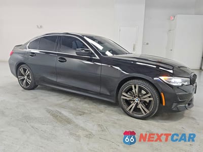 Czwarte zdjęcie samochodu z boku: 2019 BMW 330XI VIN:WBA5R7C59KFH15581 - miniatura