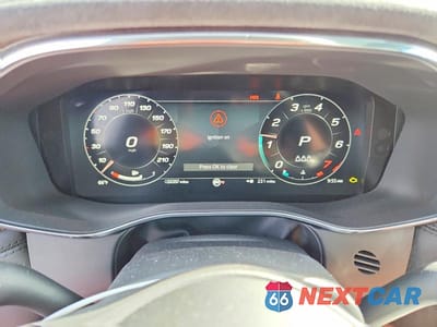 Zdjęcie 9 z 14 samochodu: 2024 JAGUAR F-PACE SVR VIN:SADCZ2EE0RA739609 - miniatura