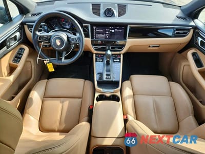 Zdjęcie 8 z 13 samochodu: 2023 PORSCHE MACAN BASE VIN:WP1AA2A58PLB15296 - miniatura