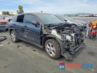 Czwarte zdjęcie samochodu z boku: 2023 HONDA HR-V LX VIN:3CZRZ1H35PM734670 - miniatura