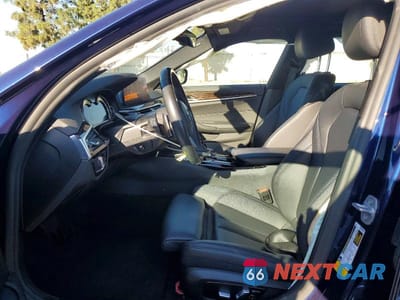 Zdjęcie 7 z 11 samochodu: 2019 BMW 530 I VIN:WBAJA5C59KWW47435 - miniatura