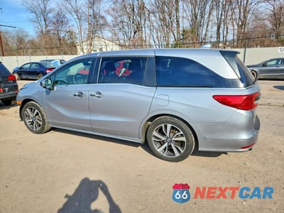 Drugie zdjęcie samochodu z przodu: 2021 HONDA ODYSSEY TOURING VIN:5FNRL6H87MB009524 - miniatura