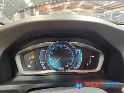 Zdjęcie 9 z 11 samochodu: 2015 VOLVO S60 PREMIER VIN:YV126MFK8F2364472 - miniatura