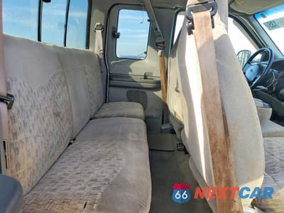 Zdjęcie 11 z 12 samochodu: 2000 FORD F250 SUPER DUTY VIN:1FTNX20F9YEC98323 - miniatura