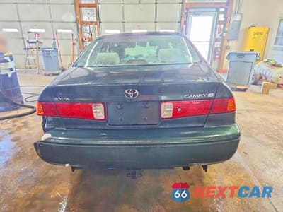 Zdjęcie 6 z 12 samochodu: 2001 TOYOTA CAMRY LE VIN:4T1BG22K91U819903 - miniatura