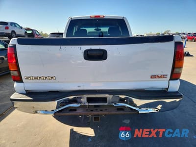Zdjęcie 6 z 11 samochodu: 2004 GMC NEW SIERRA C1500 VIN:2GTEC19T041194314 - miniatura