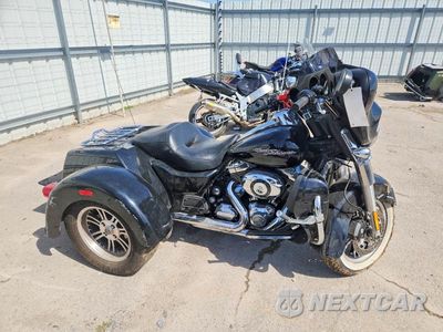 2011 HARLEY DAVIDSON FLHXXX 1HD1MBM12BB852525 - główne zdjęcie licytacji z USA - miniatura