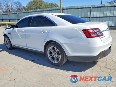 Drugie zdjęcie samochodu z przodu: 2018 FORD TAURUS SE VIN:1FAHP2D86JG138103 - miniatura