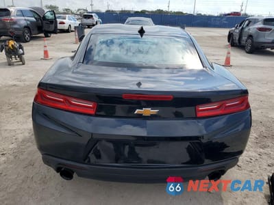 Zdjęcie 6 z 11 samochodu: 2018 CHEVROLET CAMARO LT VIN:1G1FB1RX1J0186488 - miniatura