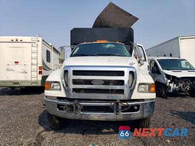 Piąte zdjęcie samochodu w środku: 2011 FORD F750 SUPER DUTY VIN:3FRWF7FC1BV043794 - miniatura