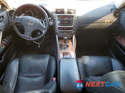 Zdjęcie 8 z 11 samochodu: 2006 LEXUS IS 250 BASE VIN:JTHCK262865003203 - miniatura