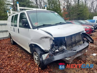Czwarte zdjęcie samochodu z boku: 2017 GMC SAVANA G2500 CARGO ** R&D * PRI FLEET ** VIN:1GTW7AFFXH1126122 - miniatura