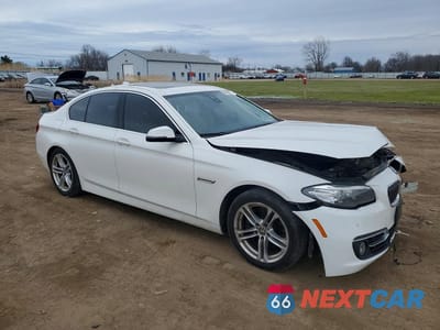 Czwarte zdjęcie samochodu z boku: 2015 BMW 535 XI VIN:WBA5B3C5XFD542665 - miniatura