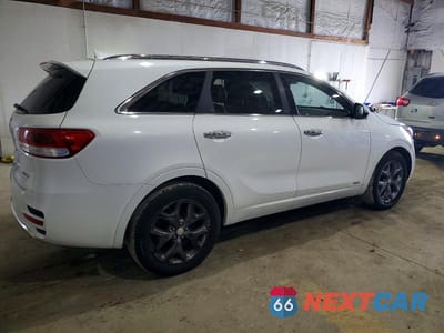 Trzecie zdjęcie samochodu z tyłu: 2016 KIA SORENTO SX V6 VIN:5XYPKDA59GG146668 - miniatura