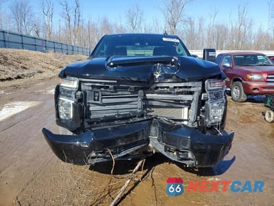 Piąte zdjęcie samochodu w środku: 2022 CHEVROLET SILVERADO VIN:1GC4YNE70NF206596 - miniatura