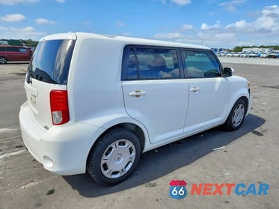 Trzecie zdjęcie samochodu z tyłu: 2012 SCION XB BASE VIN:JTLZE4FE3CJ030163 - miniatura