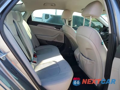 Zdjęcie 10 z 12 samochodu: 2019 HYUNDAI SONATA SE VIN:5NPE24AFXKH741224 - miniatura