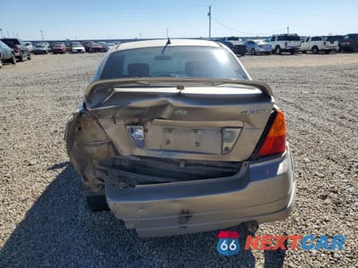 Zdjęcie 6 z 14 samochodu: 2004 SUZUKI AERIO S VIN:JS2RA61S345201414 - miniatura