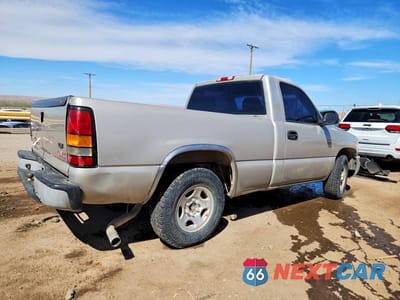 Trzecie zdjęcie samochodu z tyłu: 2004 GMC NEW SIERRA C1500 VIN:1GTEC14X54Z270465 - miniatura