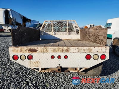Zdjęcie 6 z 12 samochodu: 2000 CHEVROLET GMT-400 FLATBED TRUCK VIN:1GBJC34J0YF404316 - miniatura