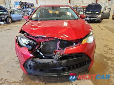 Piąte zdjęcie samochodu w środku: 2018 TOYOTA COROLLA LE VIN:2T1BURHE4JC086163 - miniatura