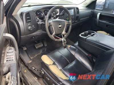 Zdjęcie 8 z 12 samochodu: 2012 CHEVROLET SILVERADO K3500 LT VIN:1GC4K0C88CF221814 - miniatura