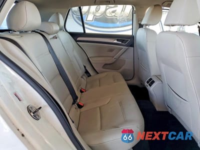 Zdjęcie 10 z 11 samochodu: 2015 VOLKSWAGEN GOLF VIN:3VW217AU0FM005492 - miniatura