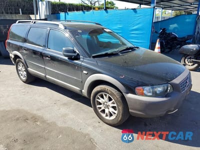 Czwarte zdjęcie samochodu z boku: 2004 VOLVO XC70 VIN:YV1SZ59H641168661 - miniatura