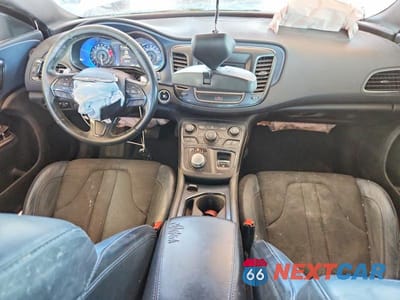 Zdjęcie 8 z 12 samochodu: 2015 CHRYSLER 200 S VIN:1C3CCCBB2FN696493 - miniatura