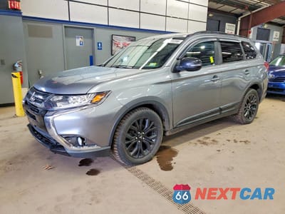 2018 MITSUBISHI OUTLANDER SE JA4AZ3A38JZ031038 - główne zdjęcie licytacji z USA - miniatura