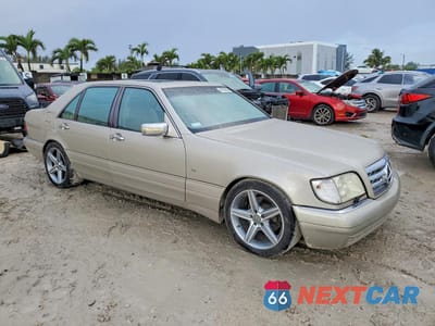 Czwarte zdjęcie samochodu z boku: 1997 MERCEDES-BENZ S 420 VIN:WDBGA43G3VA339332 - miniatura