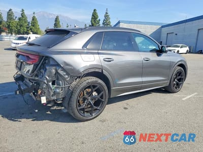 Trzecie zdjęcie samochodu z tyłu: 2021 AUDI Q8 PREMIUM VIN:WA1AVAF11MD034257 - miniatura