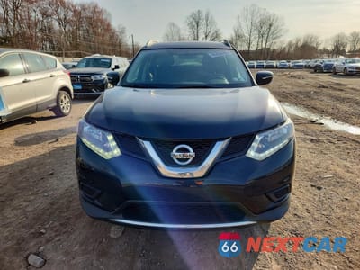 Piąte zdjęcie samochodu w środku: 2015 NISSAN ROGUE SV VIN:KNMAT2MV5FP542711 - miniatura