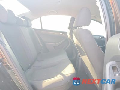 Zdjęcie 10 z 11 samochodu: 2015 VOLKSWAGEN JETTA BASE VIN:3VW2K7AJ9FM253839 - miniatura