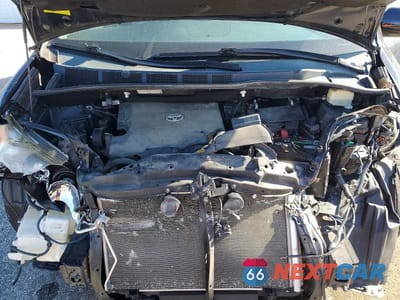Zdjęcie 12 z 13 samochodu: 2016 TOYOTA SIENNA XLE 8-PASSENGER VIN:5TDYK3DC5GS721893 - miniatura