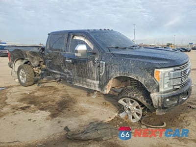Czwarte zdjęcie samochodu z boku: 2017 FORD F350 SUPER DUTY VIN:1FT7W3BT4HEB18458 - miniatura