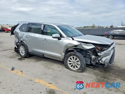 Czwarte zdjęcie samochodu z boku: 2024 TOYOTA GRAND HIGHLANDER HYBRID XLE VIN:5TDABAA54RS001354 - miniatura
