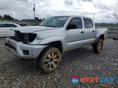 2013 TOYOTA TACOMA PRERUNNER V6 3TMJU4GN3DM146560 - główne zdjęcie licytacji z USA - miniatura