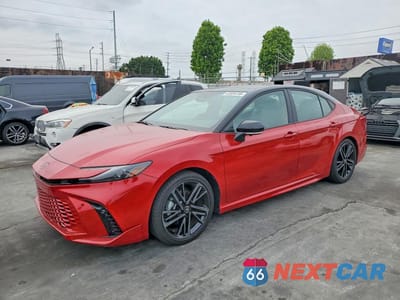 2025 TOYOTA CAMRY XSE 4T1DAACK1SU168108 - główne zdjęcie licytacji z USA - miniatura
