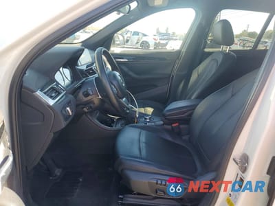 Zdjęcie 7 z 13 samochodu: 2018 BMW X1 SDRIVE28I XLINE VIN:WBXHU7C3XJ3F04390 - miniatura