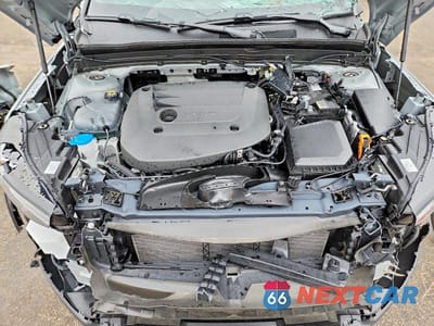 Zdjęcie 12 z 13 samochodu: 2024 VOLVO XC40 PLUS VIN:YV4L12UL4R2302867 - miniatura